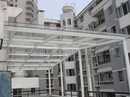 東莞信鼎 打造品質(zhì)玻璃雨棚，建筑裝飾工程的專業(yè)之選